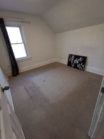 For Lease - 68 Duncan Street, Welland, Ontario - Photo 3