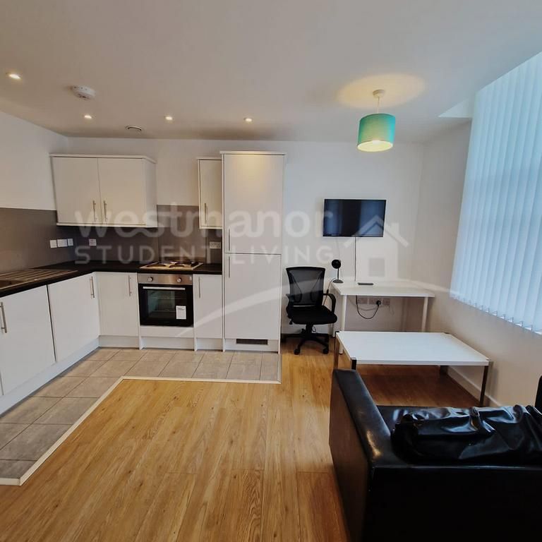 Studio to rent - Photo 1