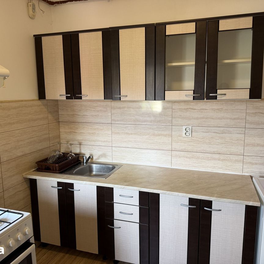 apartament 2 cam ,balcon , parcare aproape de Shopping City - Fotografie 1