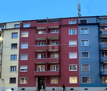 COZY AND CENTRAL - Photo 5