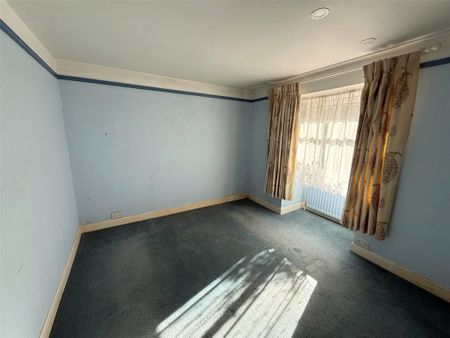 4 bedroom bungalow to rent - Photo 4