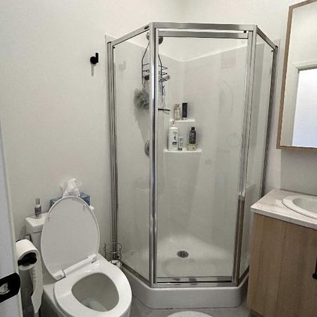 Studio tout inclus au centre-ville de Victoriaville disponible le 1er juillet - Photo 4
