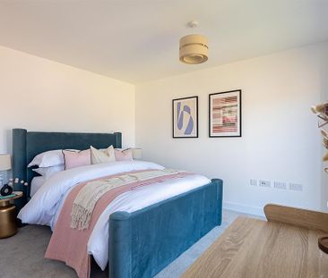 4 bedroom terraced house to rent - Photo 4