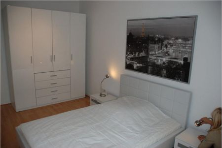 2 Zimmer in Düsseldorf - Foto 3