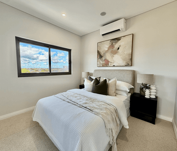 Stunning Penthouse Living at The Lexington Como - Photo 4