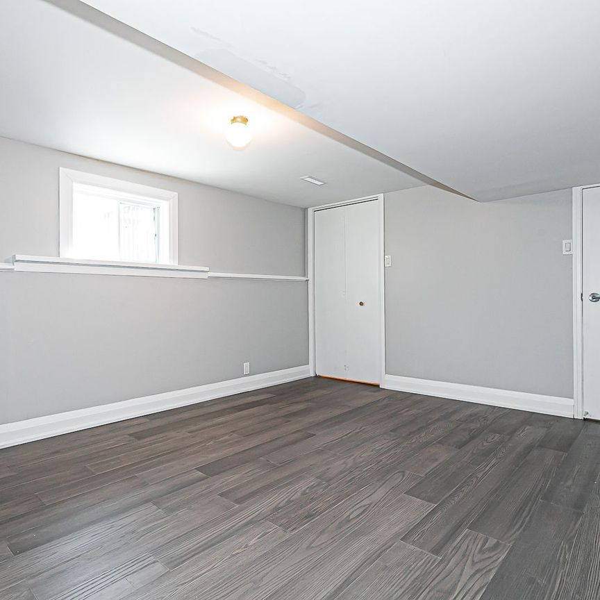 For Lease - 23 Tall Pines Trail, East Gwillimbury, Ontario - Photo 1