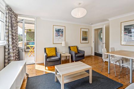 2 bedroom apartment to rent - Photo 2