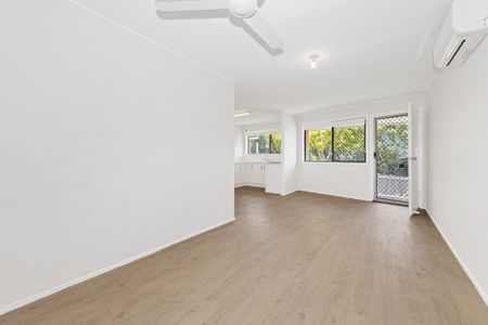 1/32 Enoggera Road, Newmarket - Photo 4