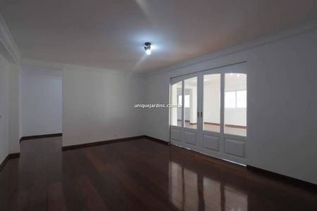 Itaim Bibi: 3 Dorm | 1 Suíte | 2 Vagas | 240 m² úteis - Foto 2