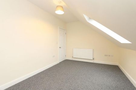 2 bedroom detached house to rent - Photo 4