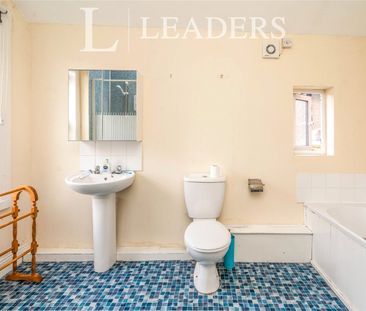 3 bedroom house to rent Olivia Grove, Manchester, M14 - Photo 6