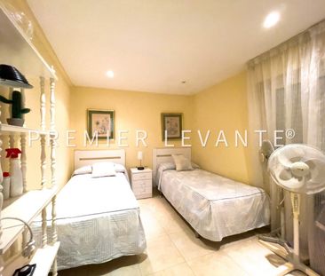 Piso de alquiler en Calle San Vicente, Mercado - Photo 3