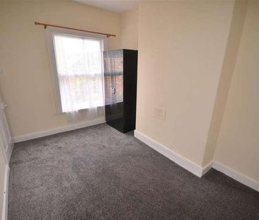 Woods Lane, Stapenhill, Burton Upon Trent, DE15 - Photo 2