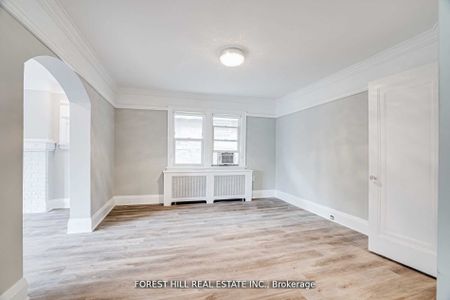 For Lease - 8 Poplar Plains Crescent Unit# Upper, Toronto, Ontario - Photo 3