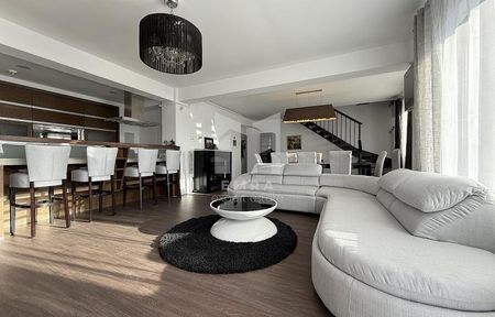 Apartament 4 camere - Photo 2