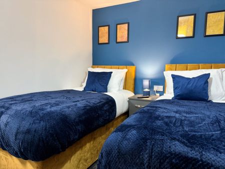 To Let : Newport Road, Middlesbrough, TS1 1LB - Photo 3