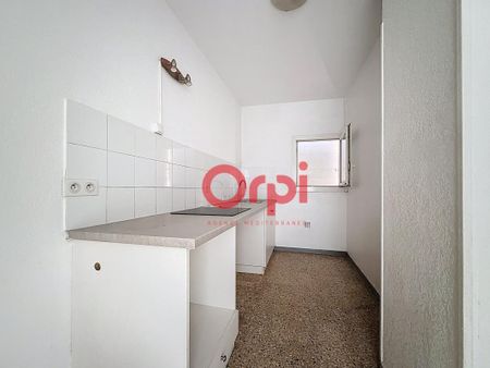 Location Appartement 2 pièces 57m² FREJUS 83600 - Photo 5