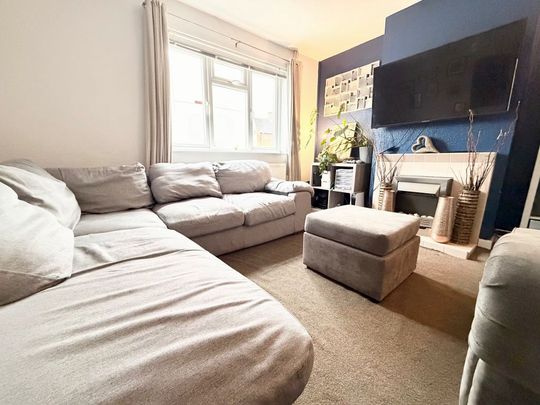 Scott Avenue, Gloucester - Photo 1