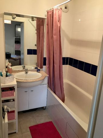 Location Appartement 2 pièces 34m² - Photo 4