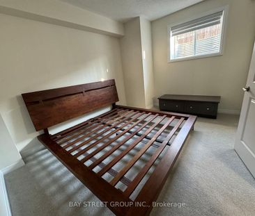 For Lease - 121 SETTLERS Road, Oakville, Ontario - Photo 2