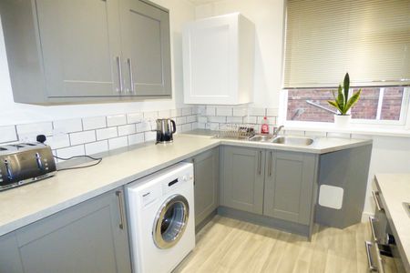 2 bed flat to rent in Charnwood Gardens, Gateshead, NE9 - Photo 5