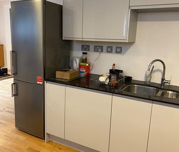 2 Bed Flat, Little Bishop Street, BS2 - Photo 6