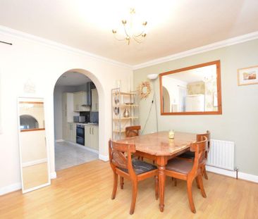 3 bedroom terraced house to rent - Photo 1