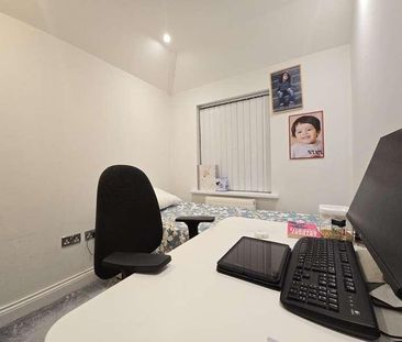 Wimborne Avenue, Hayes, UB4 - Photo 6