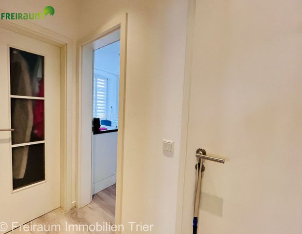 TR.-City: 1 ZKB Altbauwohnung in historischem Stadthaus mit Aufzug. - Foto 1