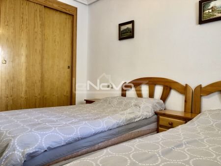 Incredible 1 bedroom apartment with communal p - Photo 3