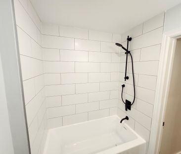 For Lease - 668 Willard Avenue Unit# 5, Toronto, Ontario - Photo 2