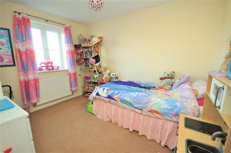 3 bedroom detached house to rent - Photo 4