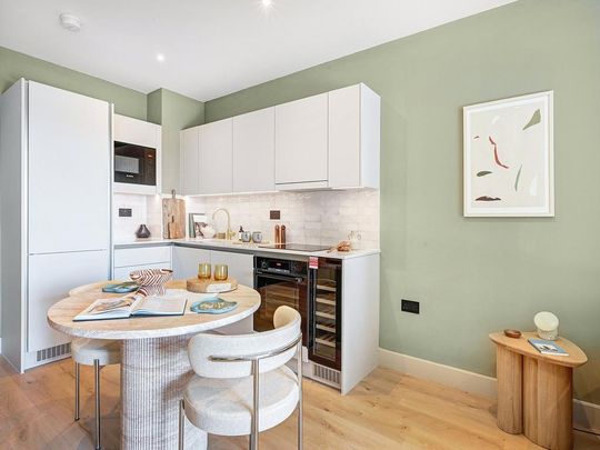 Studio to rent - Photo 1