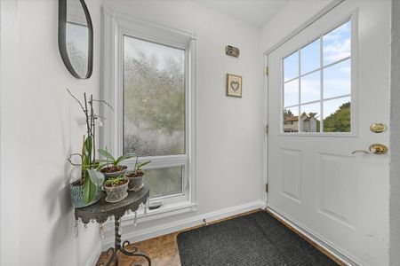 For Lease - 16 Melanie Crescent, Kanata, Ontario - Photo 3