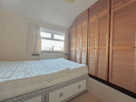 3 bedroom semi-detached house to rent - Photo 5