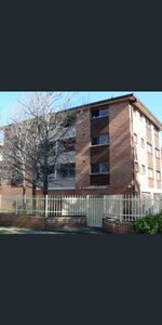 Convenient Location - Photo 3