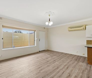 Modern & Spacious 2-Bedroom Unit in a Highly Convenient Location - Photo 2