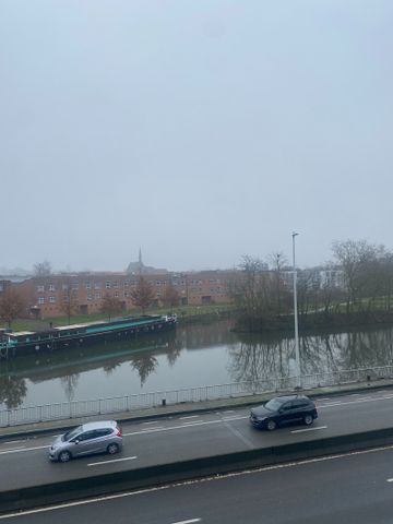 Gezellig éénslaapkamer appartement in herenwoning met zicht op water - Foto 3