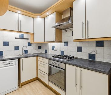 2 bedroom apartment to rent - Photo 2