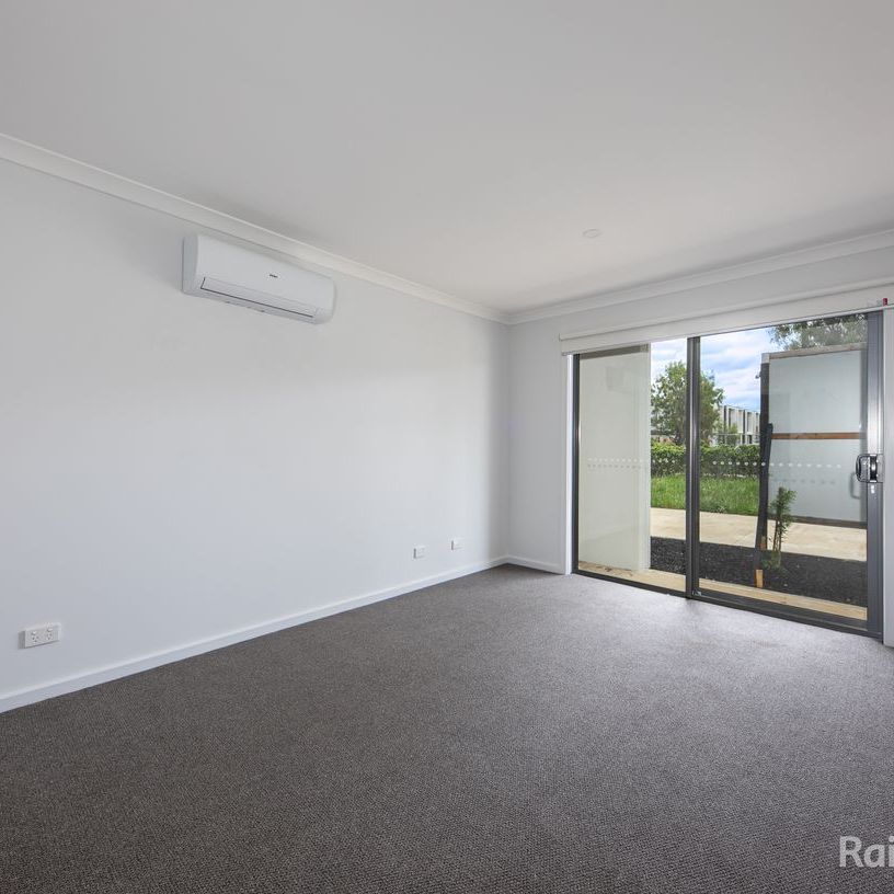 Brand New Townhouse - Photo 1