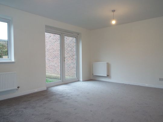 2 bedroom house to rent - Photo 1