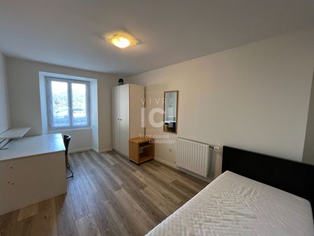 Location Maison 6 pièces 109m² - Photo 3