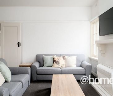 Renovated Fully Furnished Apartment - Photo 3