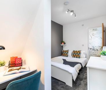 Room in a Shared House, Broomfield Terrace, LS6 - Photo 3