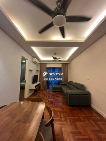 Residency V - Photo 2