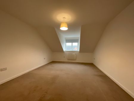 2 bedroom Apartment to let - Photo 4