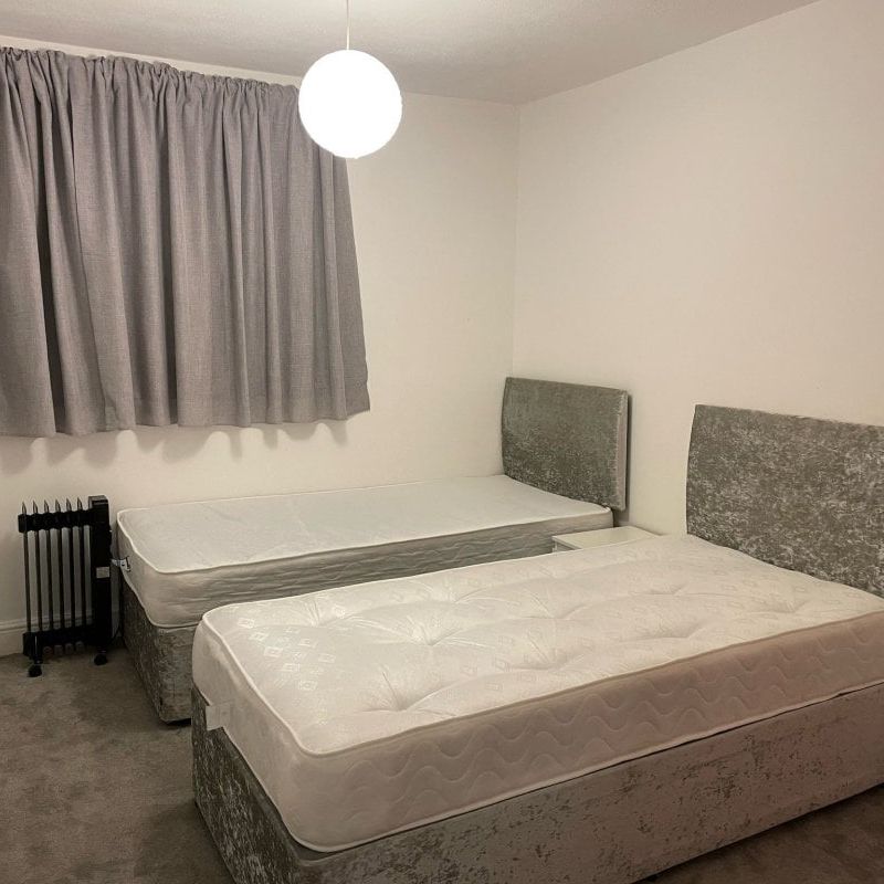 Goldstone House, Clarendon Road, Hove - Photo 1