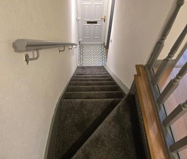 25 Empire Parade, Donegall Road, Belfast, BT12 6GN - Photo 2