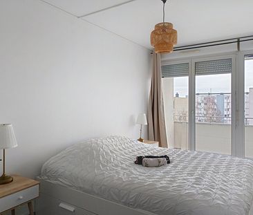 Appartement à louer - REIMS RUE DESBUREAUX - Photo 5