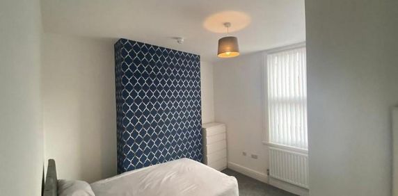 1 bedroom house to rent - Photo 2